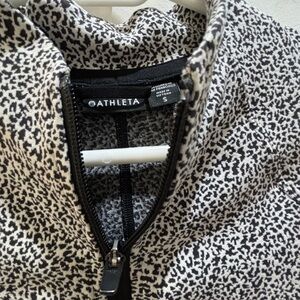 Athleta Jaquered Salutation Jacket